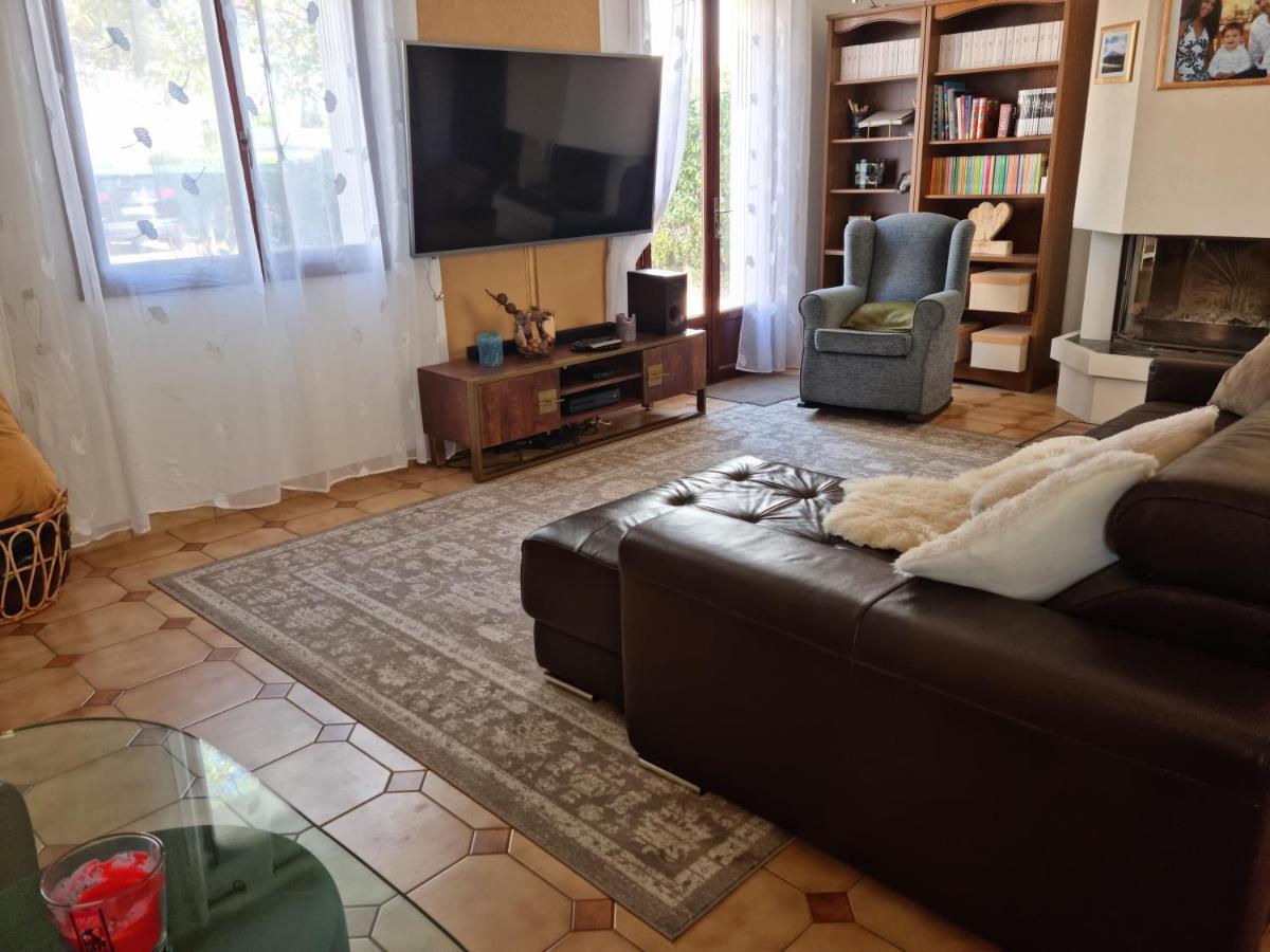 Gemme De Montlouis Apartment Екстериор снимка